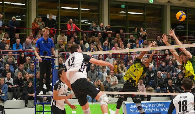 FC 09 erkämpft sich drei Satzbälle